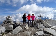 94 Alla crocetta di vetta di Punta Venerocolo (3323 m)